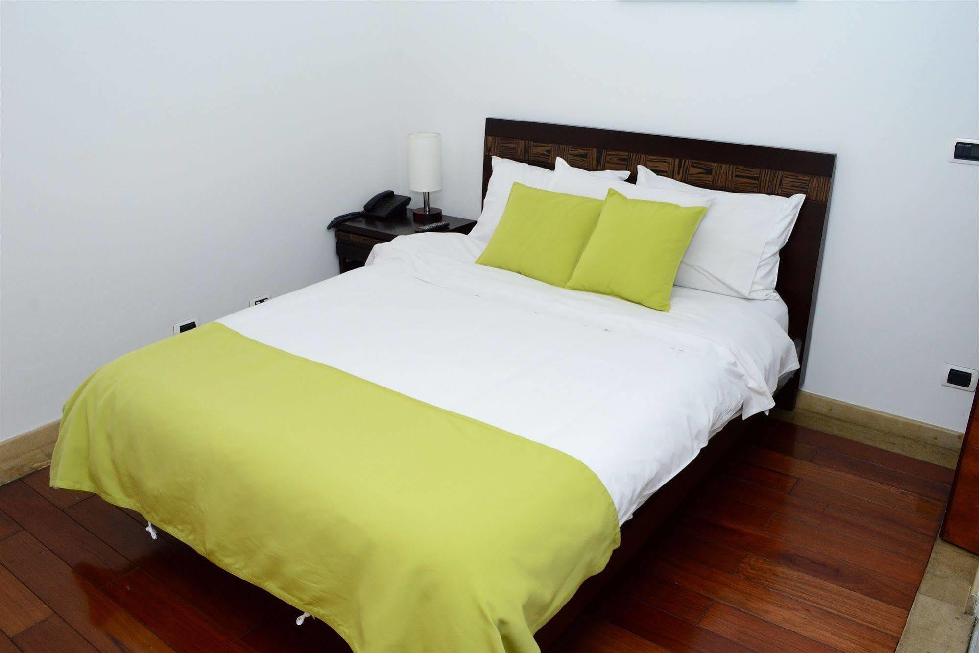 Prisma Suites Chico 94 Bogotá Extérieur photo