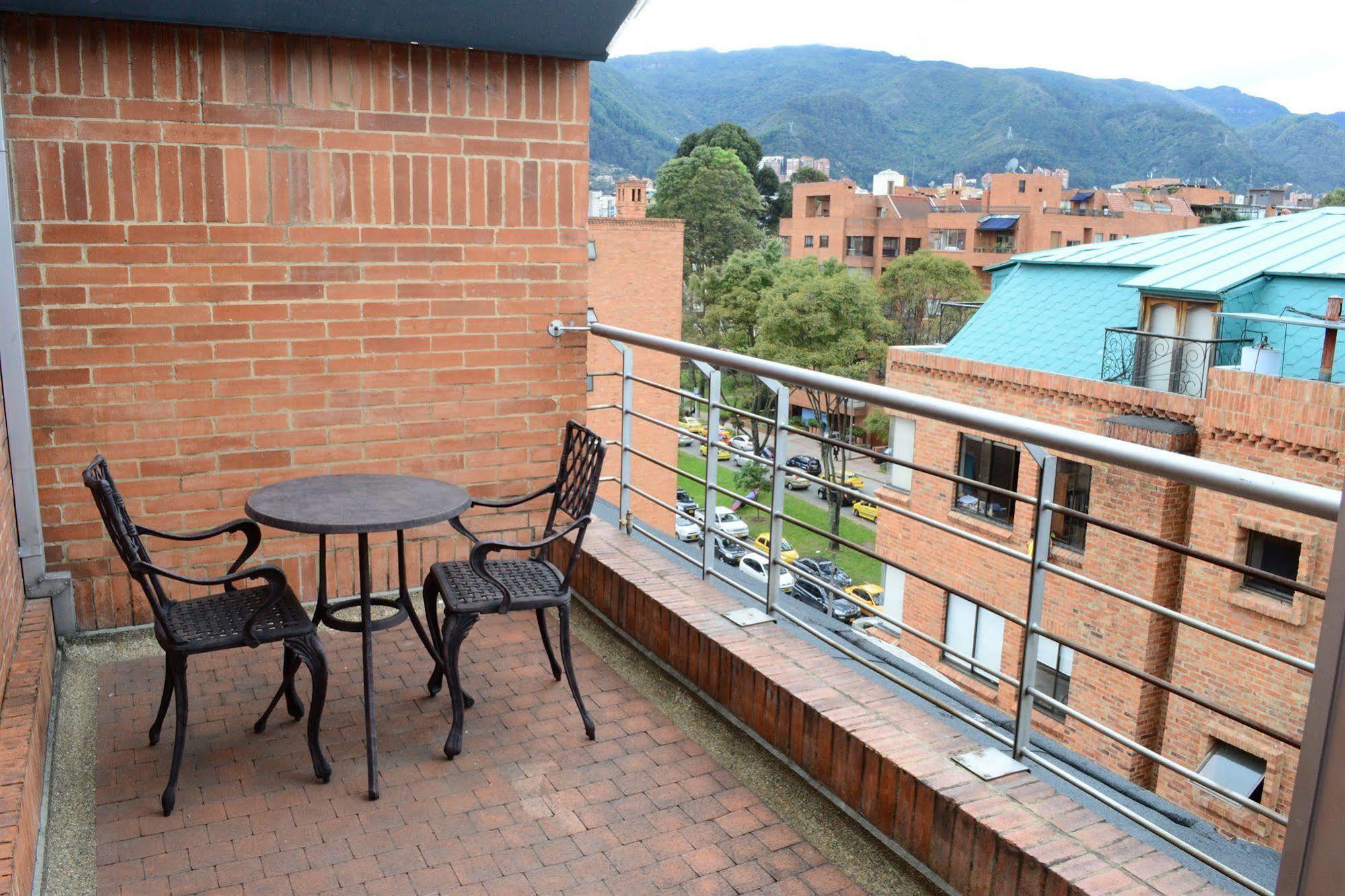 Prisma Suites Chico 94 Bogotá Extérieur photo